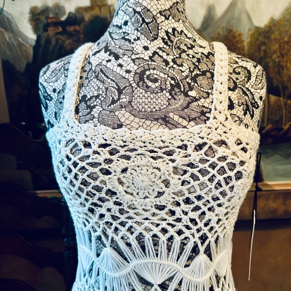 ✨💖 White Crochet Tank Tunic 💖 - Picture 3 of 8